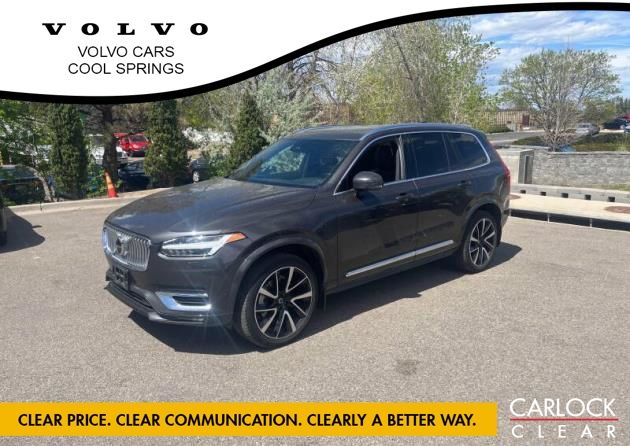 2023 Volvo XC90 SUV 