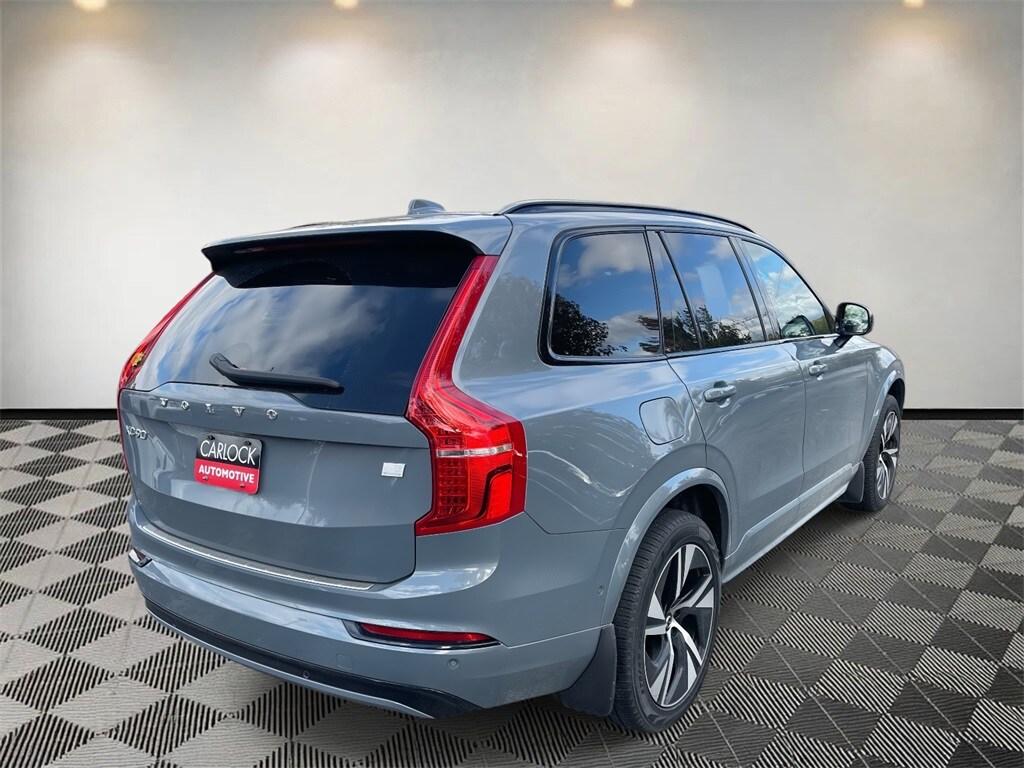 2023 Volvo XC90 Recharge T8 Plus photo 3