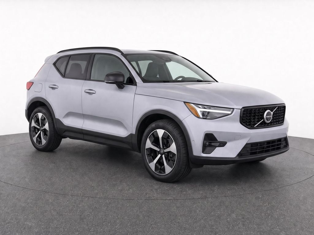 New 2026 Volvo XC40 B5 Plus SUV
