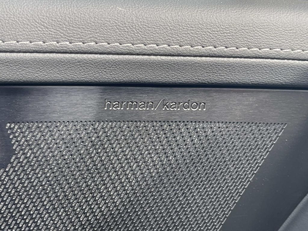 2026 Volvo XC90 Plus - Photo 25