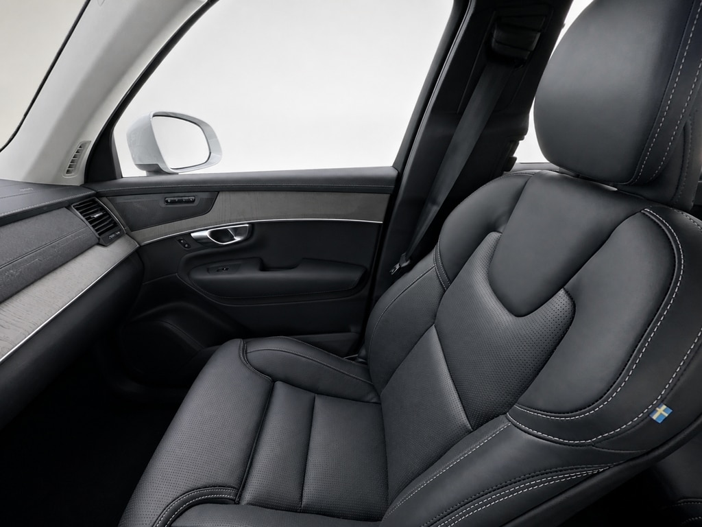 2026 Volvo XC90 Ultra - Photo 14