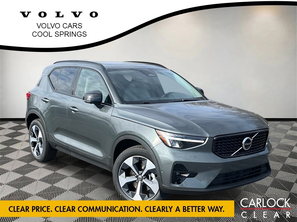 2026 Volvo XC40 Plus's photo