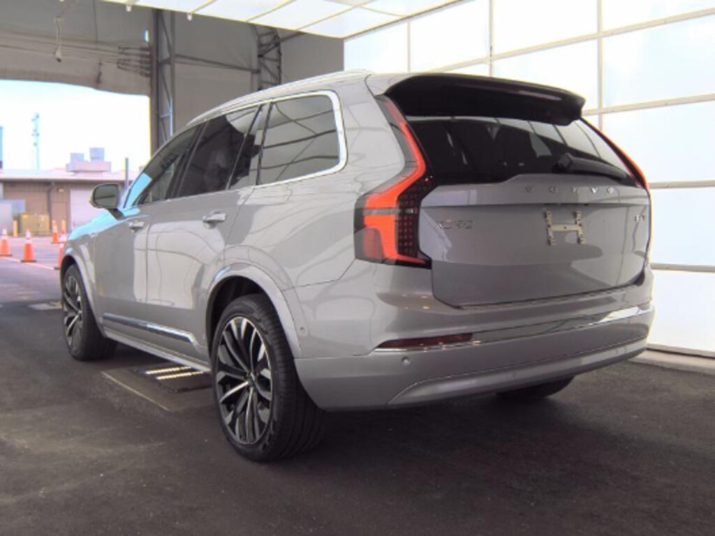 Used 2026 Volvo XC90 B6 Plus 7-Seater SUV