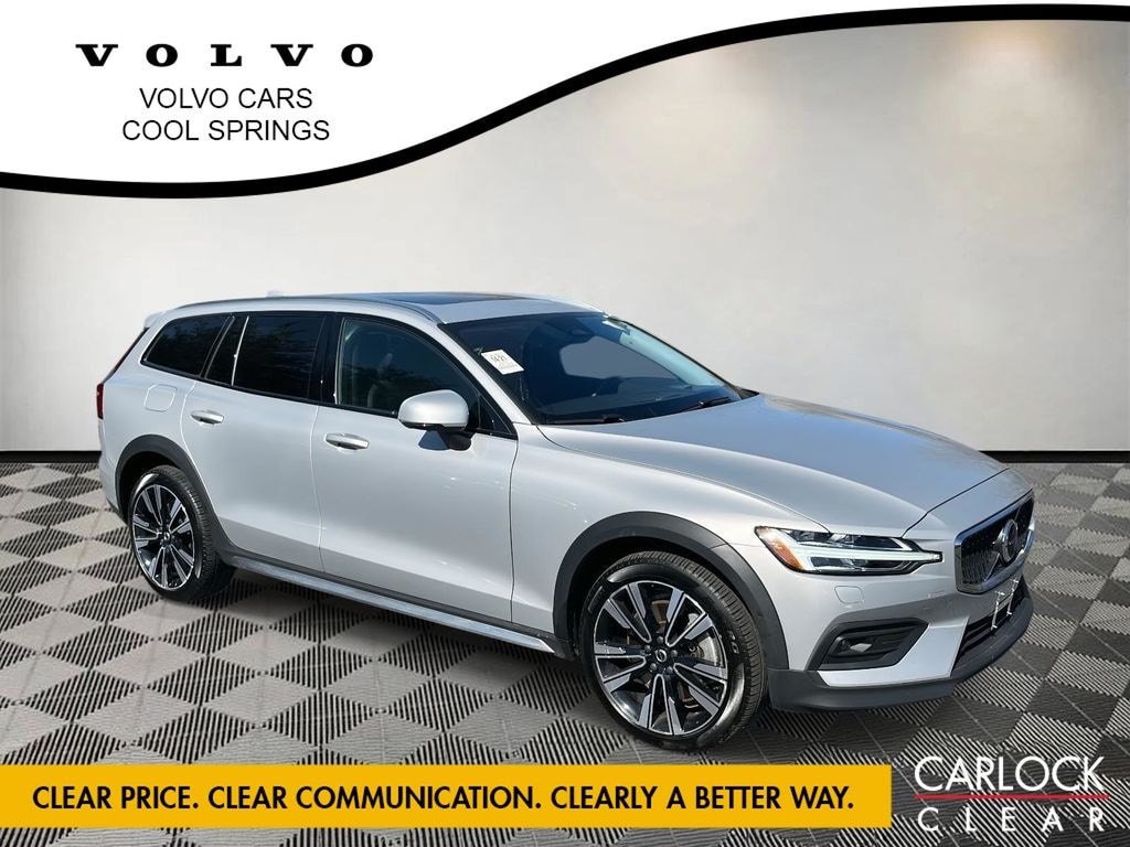 Certified 2023 Volvo V60 Cross Country B5 AWD Ultimate Wagon