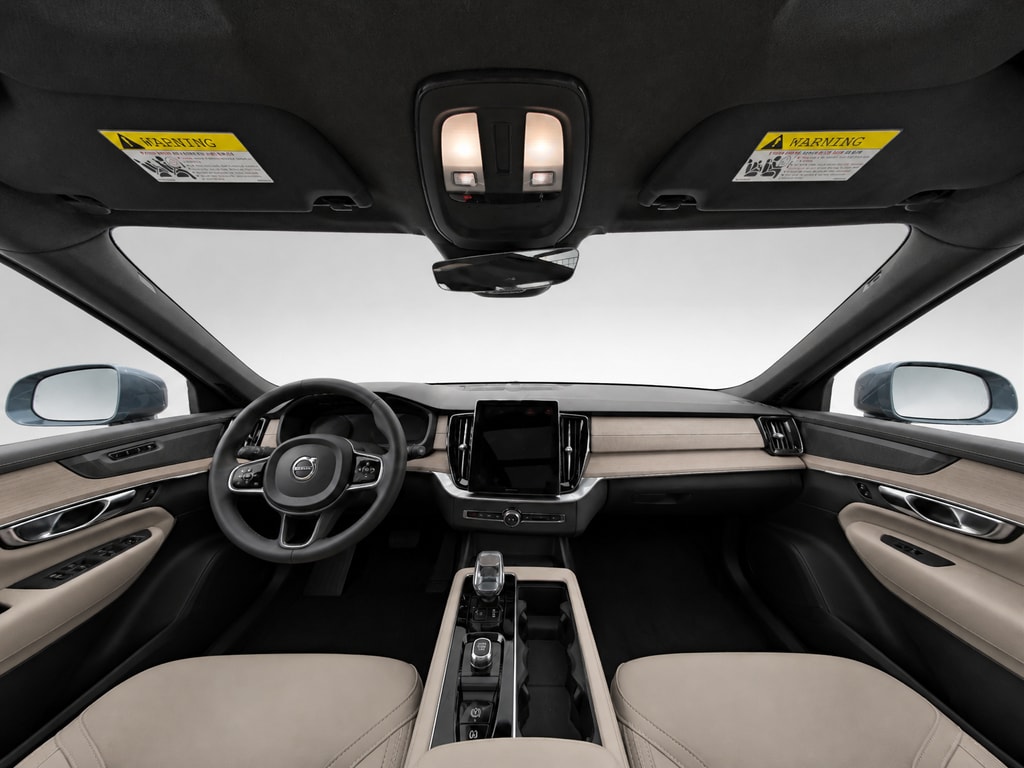 2026 Volvo XC90 Plus - Photo 12