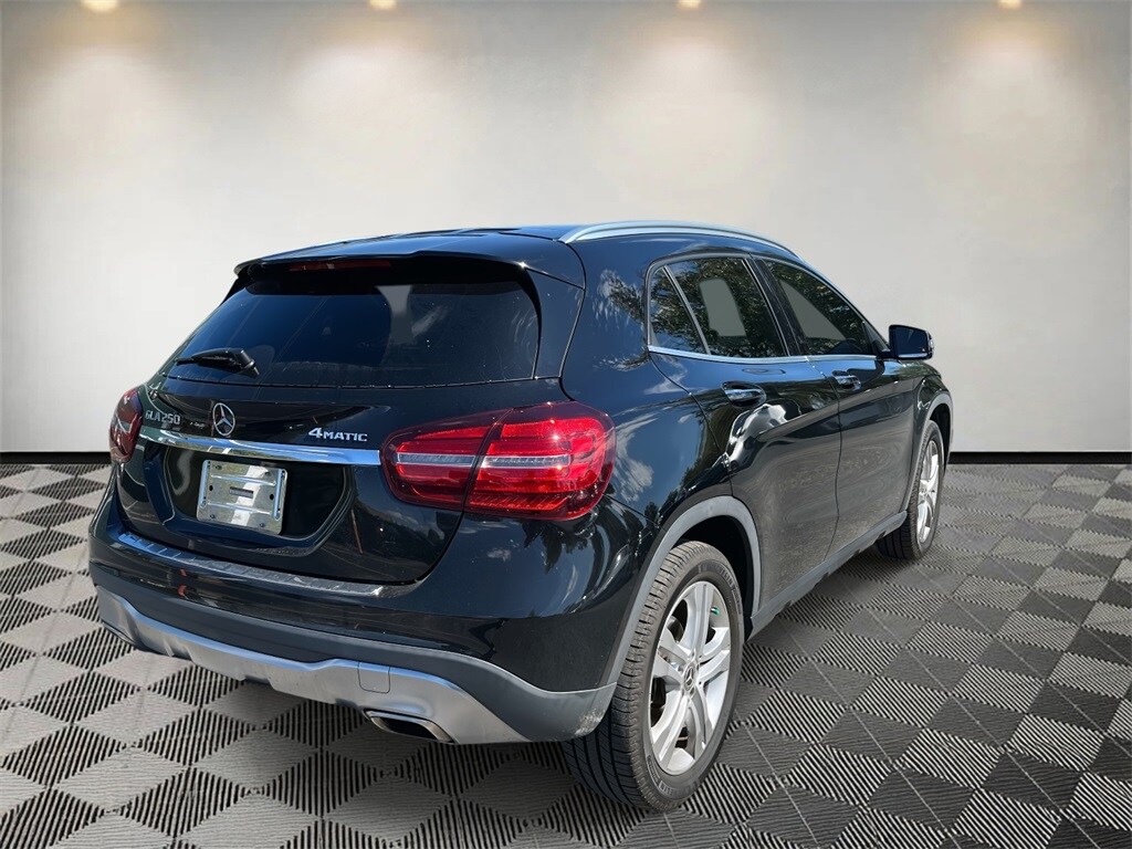 2019 Mercedes Benz GLA 250 4MATIC photo 2