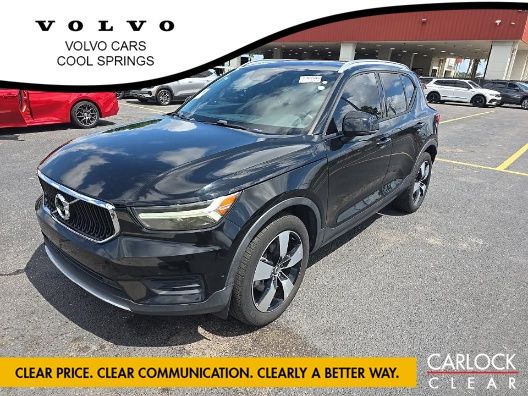 2019 Volvo XC40 T5 Momentum AWD's photo
