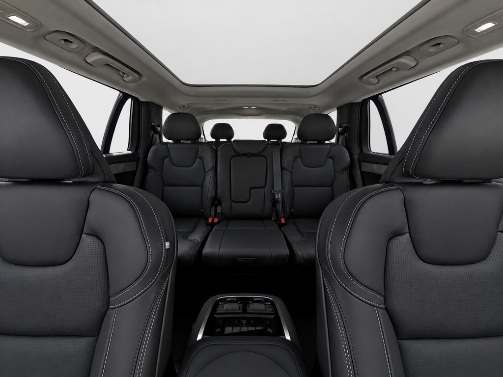 2026 Volvo XC90 Ultra - Photo 15