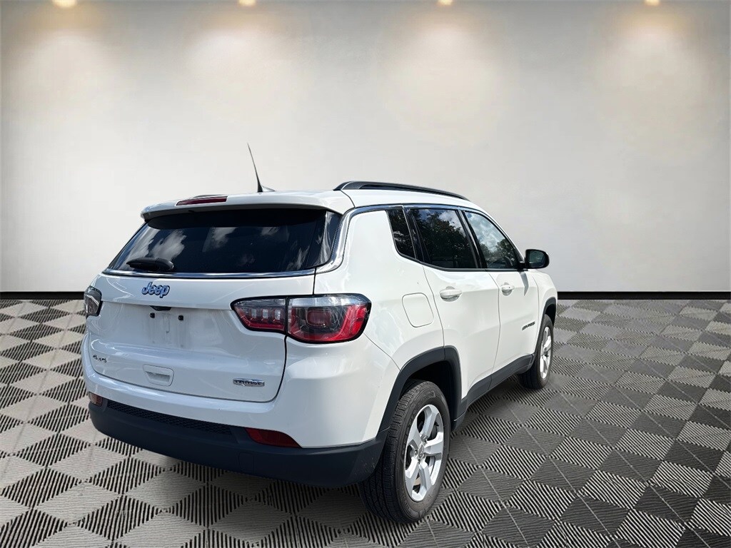 2019 Jeep Compass North Edition Latitude photo 3