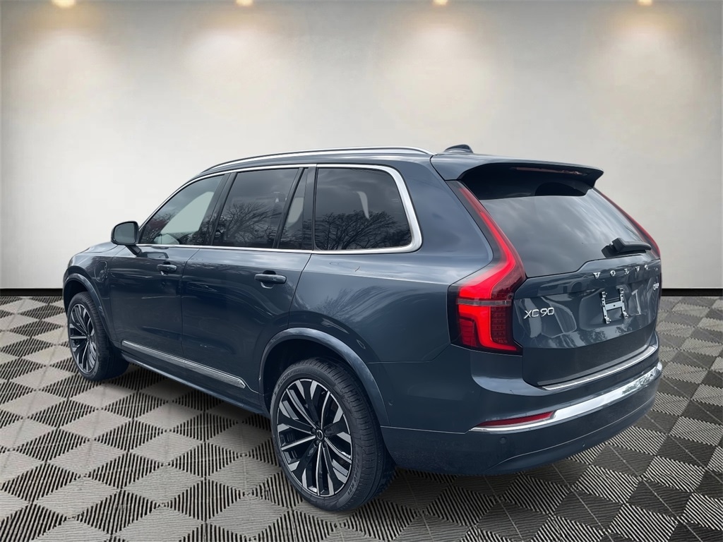 New 2025 Volvo XC90 plug-in hybrid T8 (2025.5) Plus 7-Seater SUV