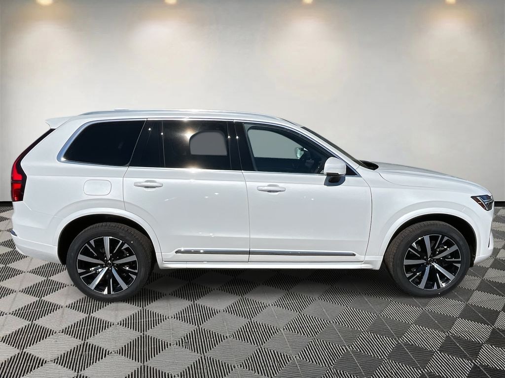 New 2026 Volvo XC90 plug-in hybrid T8 Core SUV