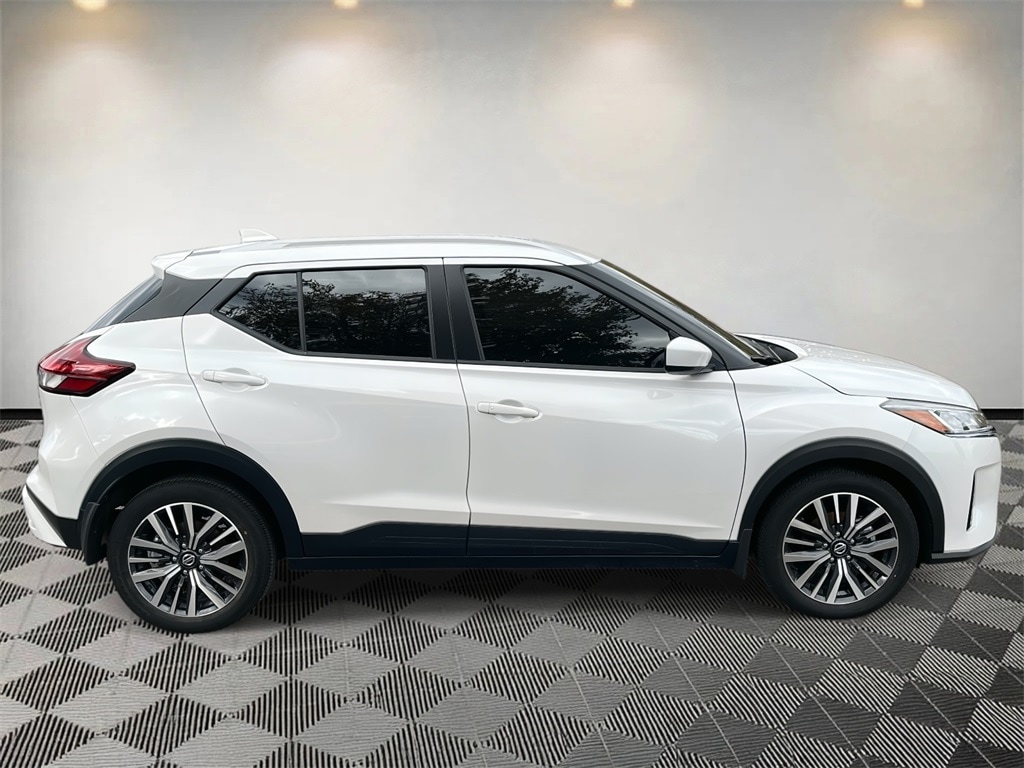 Used 2021 Nissan Kicks SV SUV