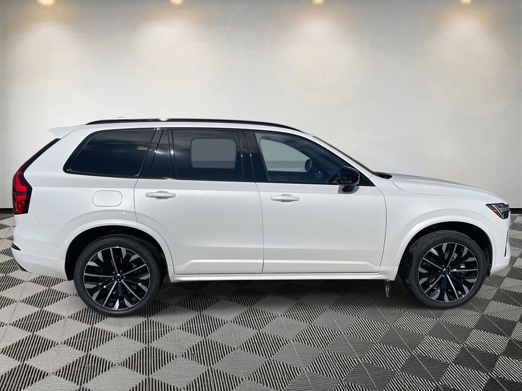 New 2026 Volvo XC90 B6 Ultra Dark Theme 6-Seater SUV