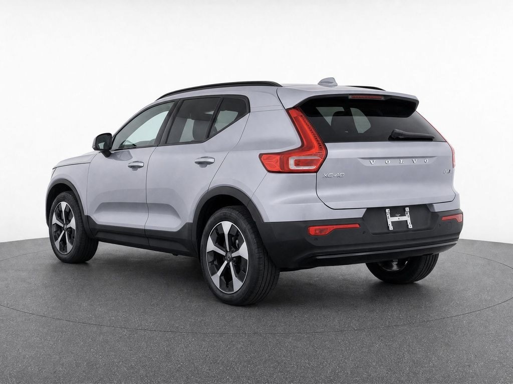 New 2026 Volvo XC40 B5 Plus SUV