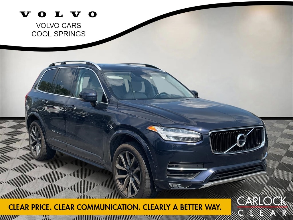 2017 Volvo XC90 T6 Momentum