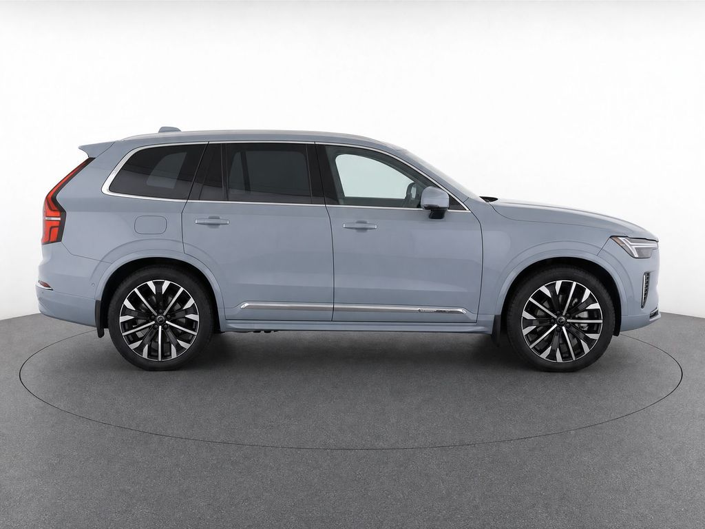 2026 Volvo XC90 Ultra - Photo 8