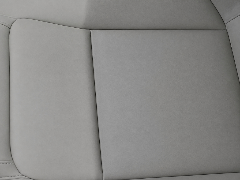 2026 Volvo XC90 Plus - Photo 18