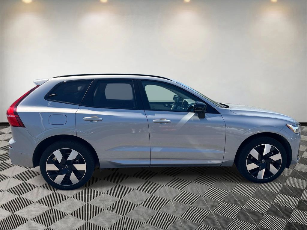 Certified 2025 Volvo XC60 Plus with VIN YV4H60RCXS1025299 for sale in Brentwood, TN