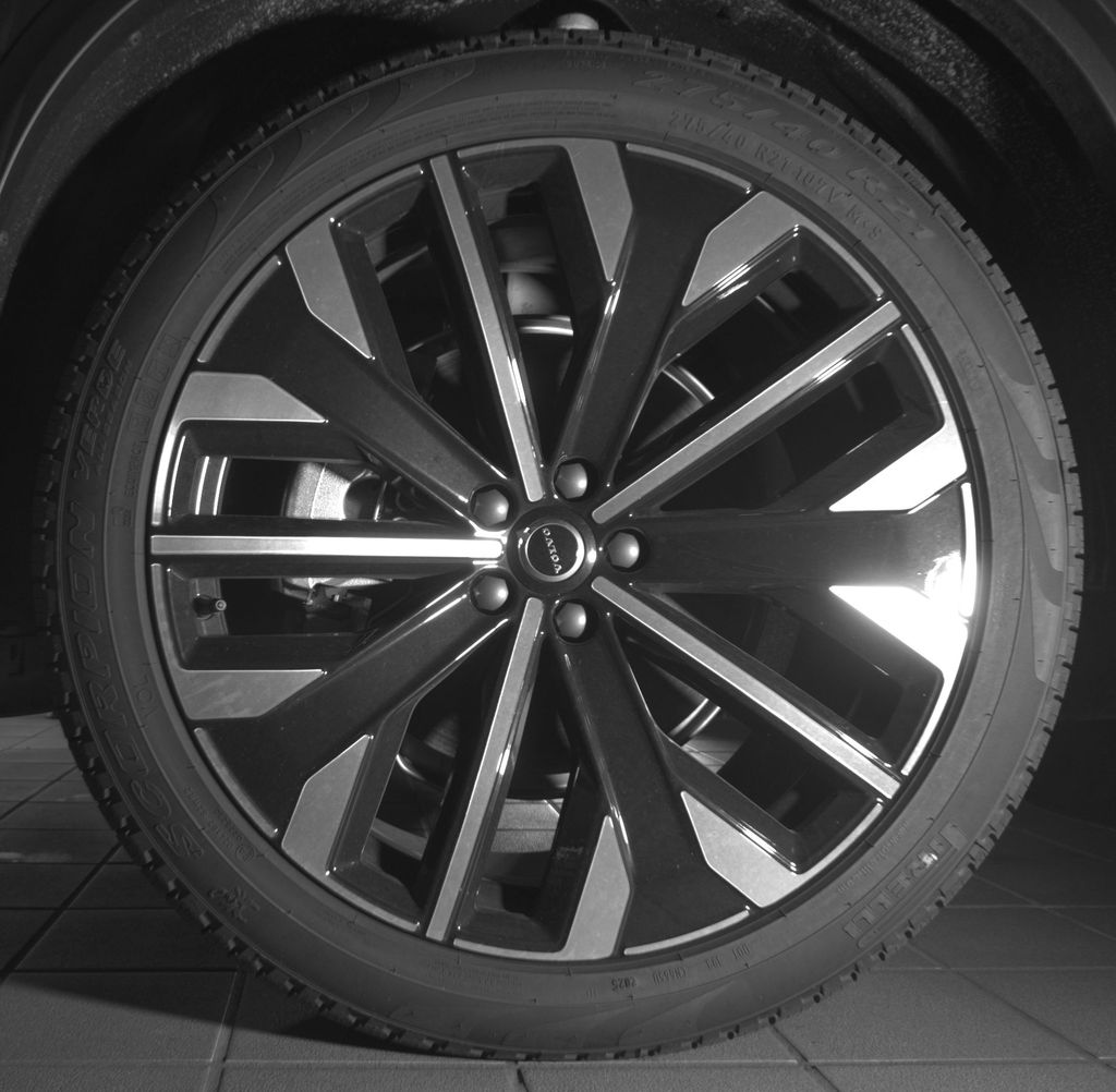 2026 Volvo XC90 Plus - Photo 22