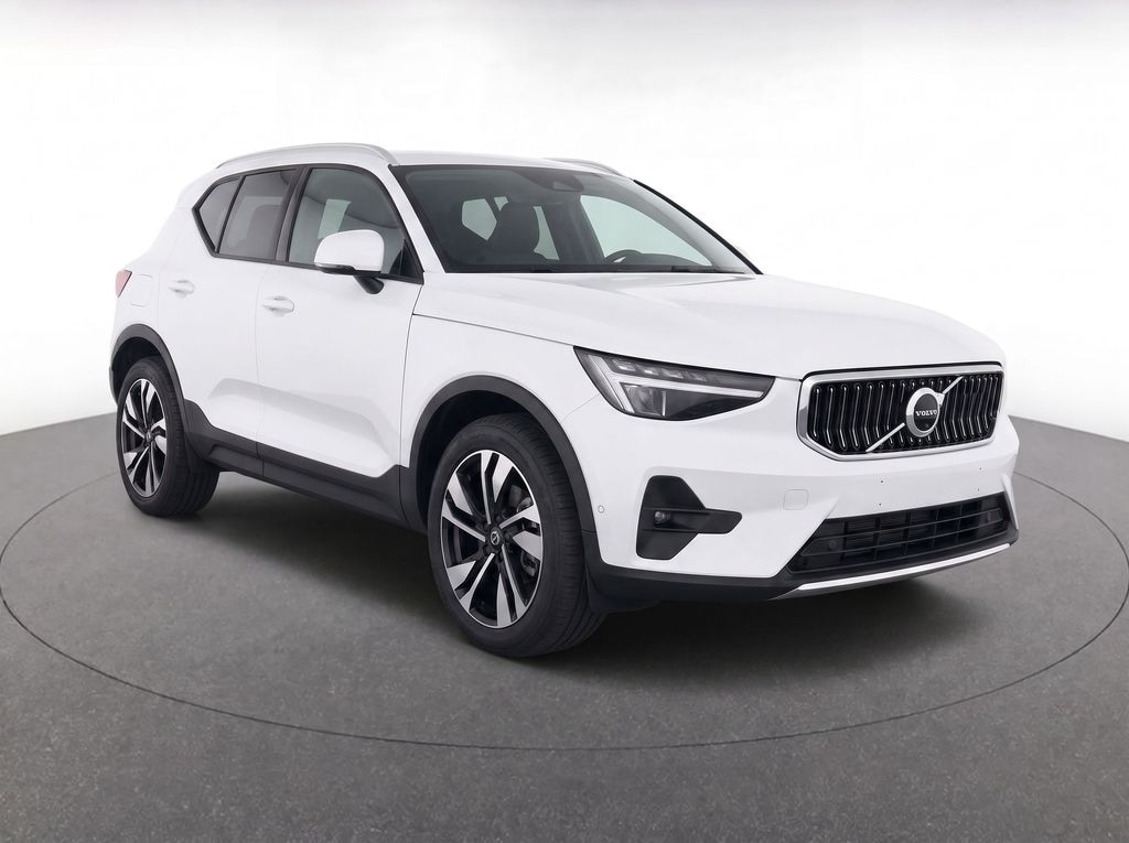 Certified 2024 Volvo XC40 B5 Plus Bright SUV