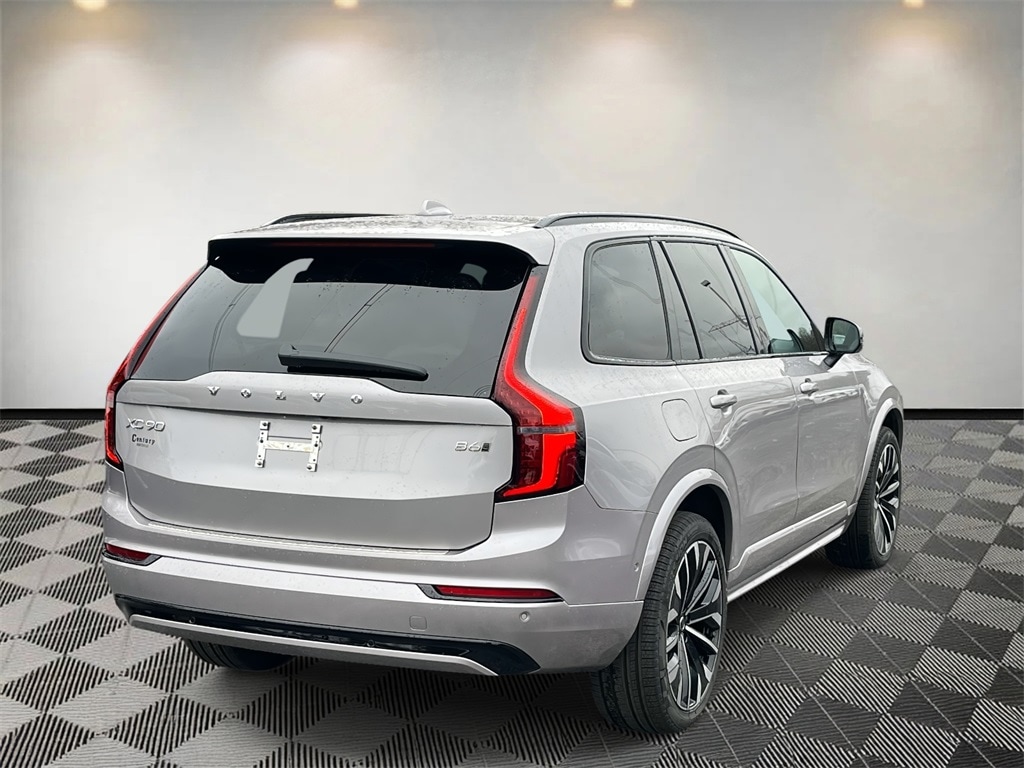 New 2026 Volvo XC90 B6 Ultra Dark Theme 6-Seater SUV