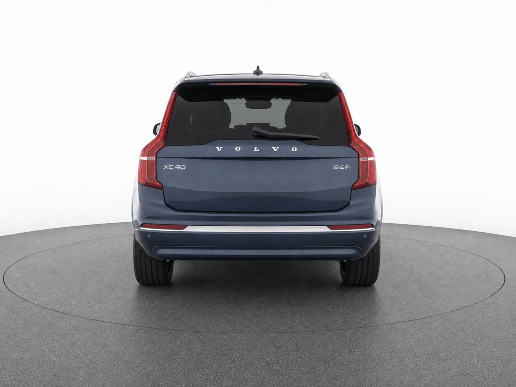 2026 Volvo XC90 Plus - Photo 7
