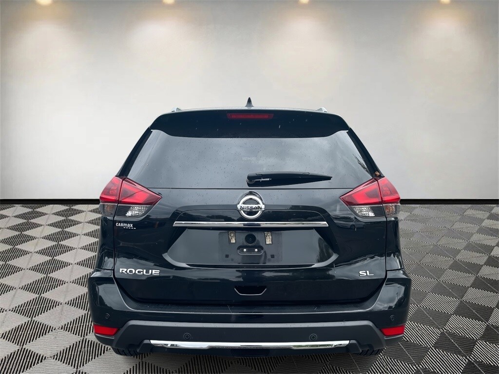 2019 Nissan Rogue SL photo 4