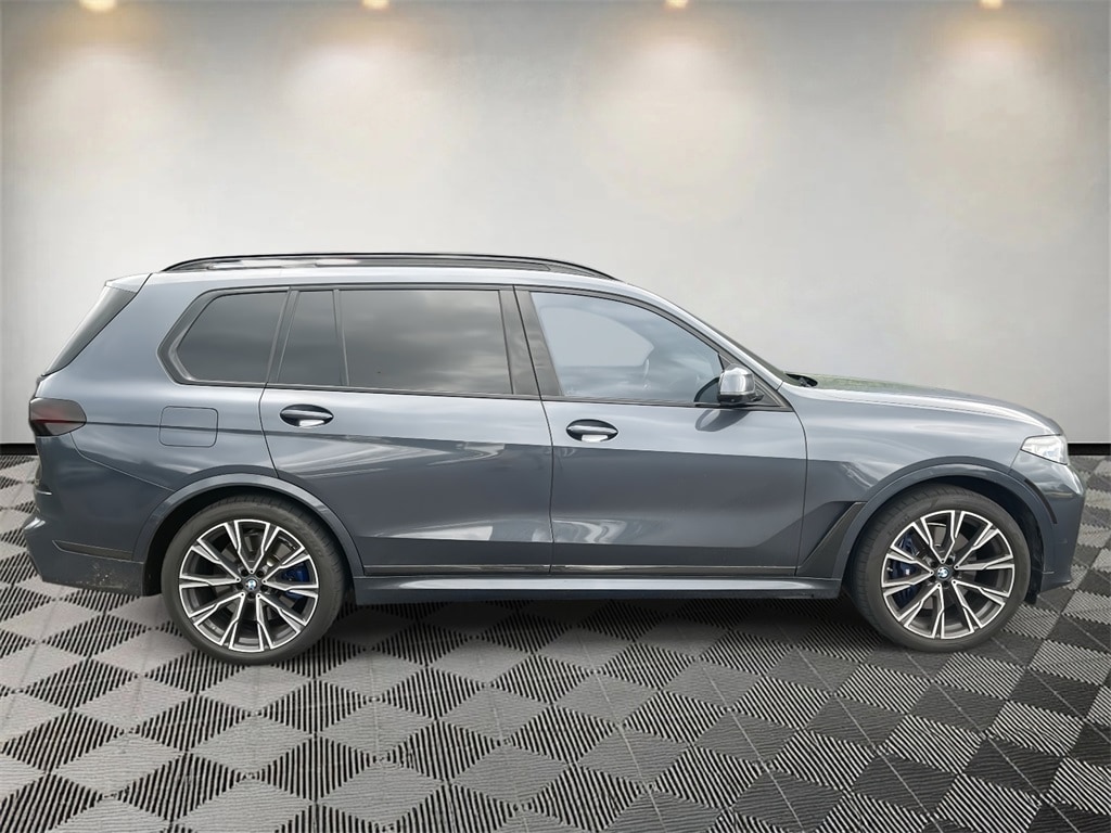 Used 2021 BMW X7 M50i with VIN 5UXCX6C03M9H31631 for sale in Brentwood, TN