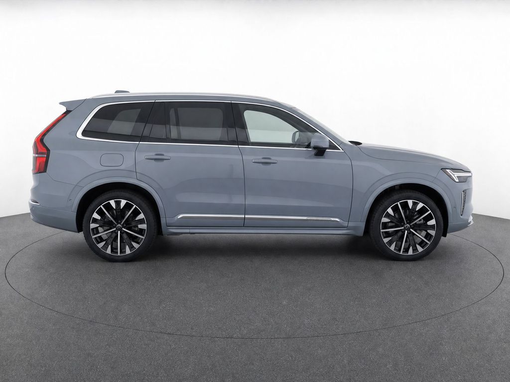 2026 Volvo XC90 Ultra - Photo 8