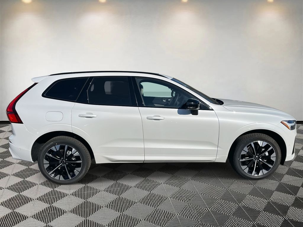 New 2026 Volvo XC60 B5 Plus SUV