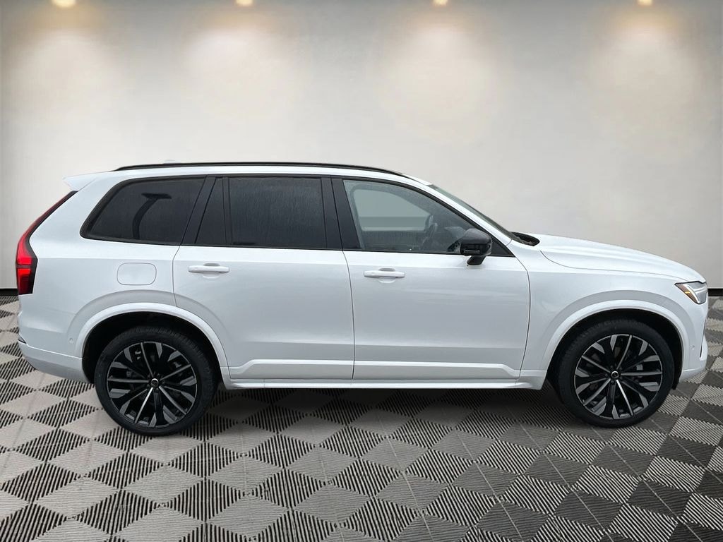 New 2026 Volvo XC90 B6 Ultra Dark Theme 7-Seater SUV