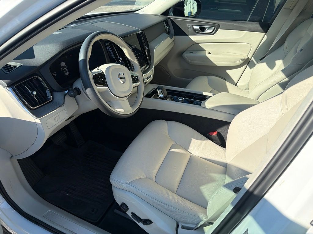 Certified 2024 Volvo XC60 B5 Plus Dark SUV