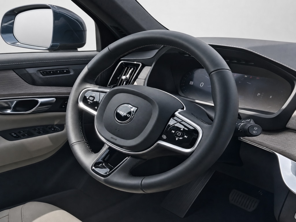 2026 Volvo XC90 Plus - Photo 19