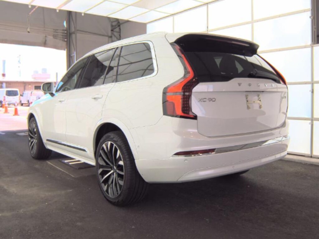 Certified 2026 Volvo XC90 B6 Plus 7-Seater SUV