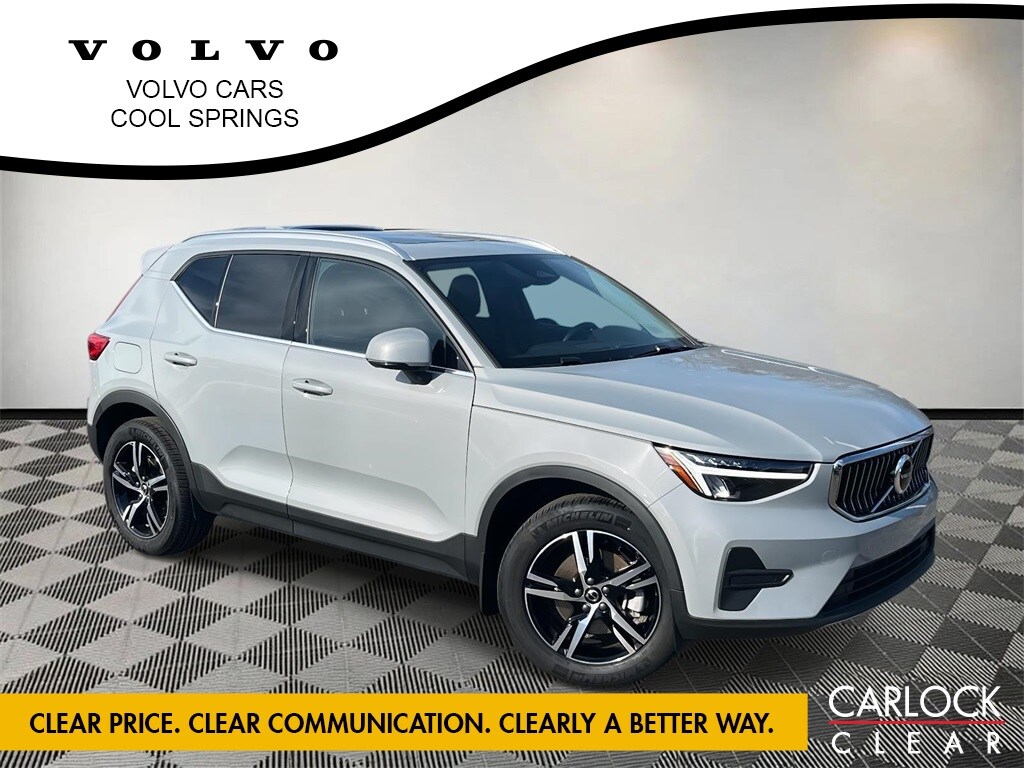 Certified 2025 Volvo XC40 B5 Core Bright Theme SUV