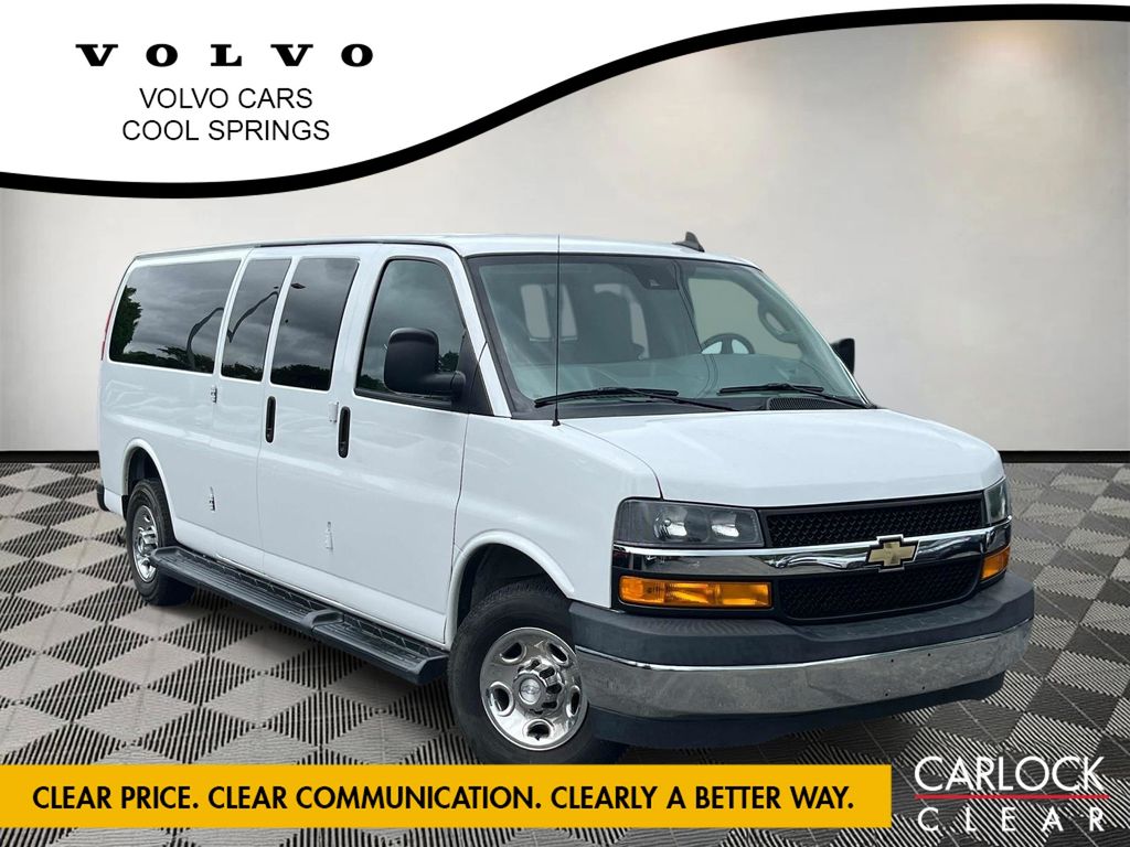 2020 Chevrolet Express 3500 LT Extended's photo