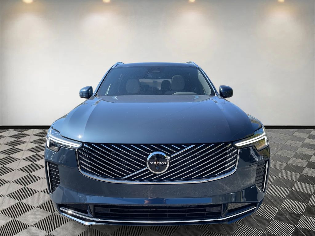 2026 Volvo XC90 Plus - Photo 8