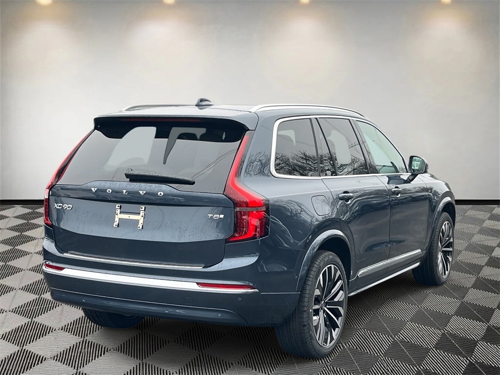 New 2026 Volvo XC90 plug-in hybrid T8 Ultra 7-Seater SUV