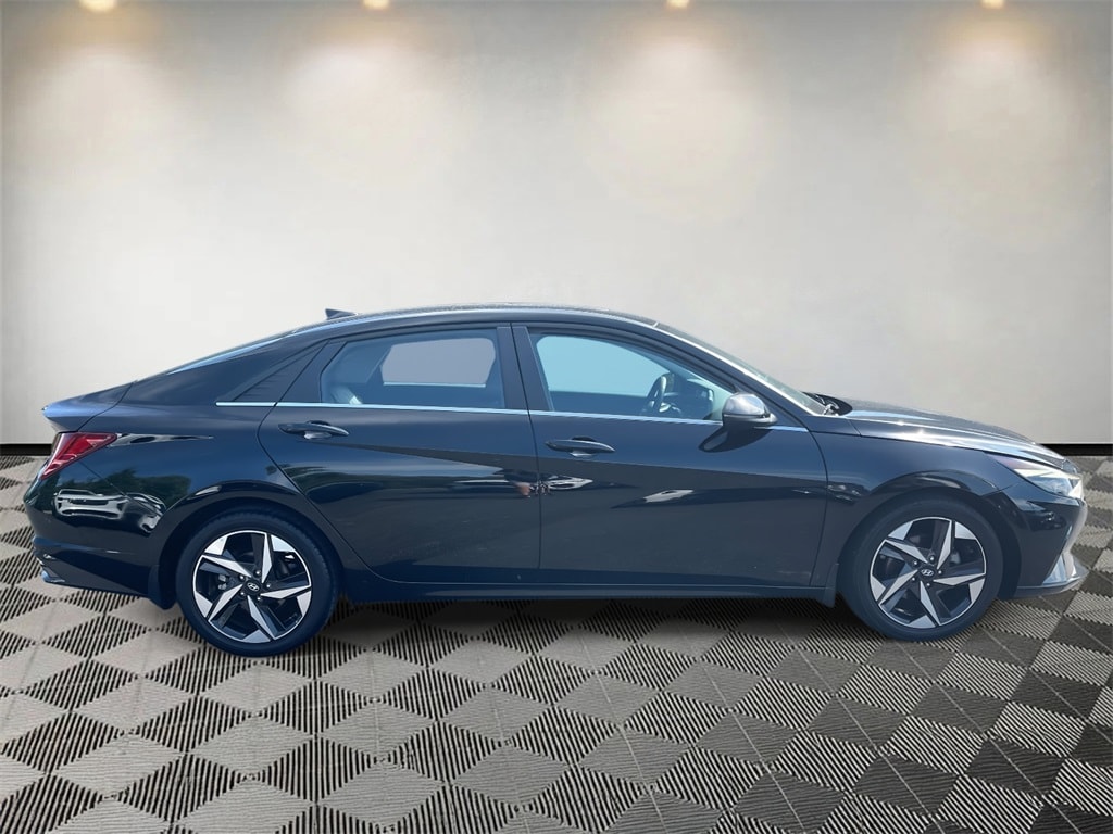 Used 2022 Hyundai Elantra Limited with VIN KMHLP4AGXNU293882 for sale in Brentwood, TN