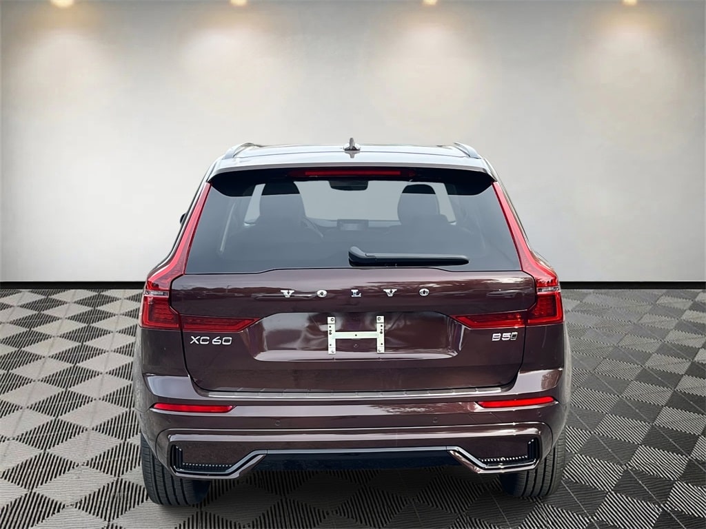 New 2026 Volvo XC60 B5 Ultra SUV