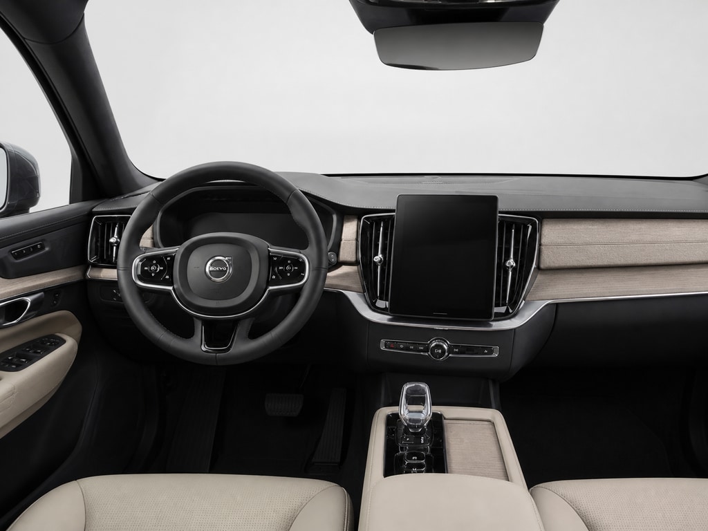 2026 Volvo XC90 Plus - Photo 20