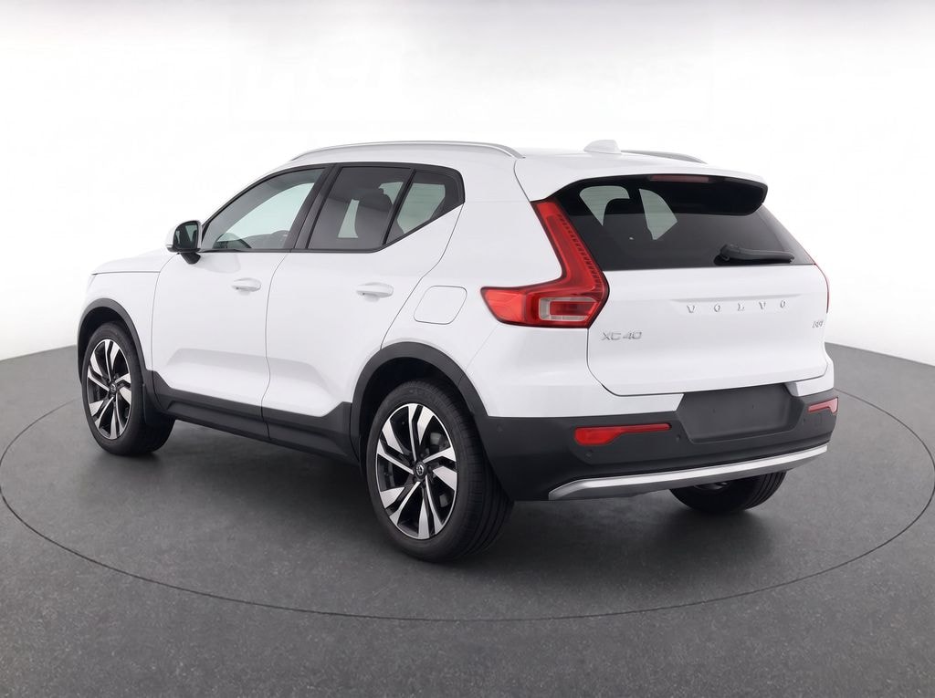 Certified 2024 Volvo XC40 B5 Plus Bright SUV
