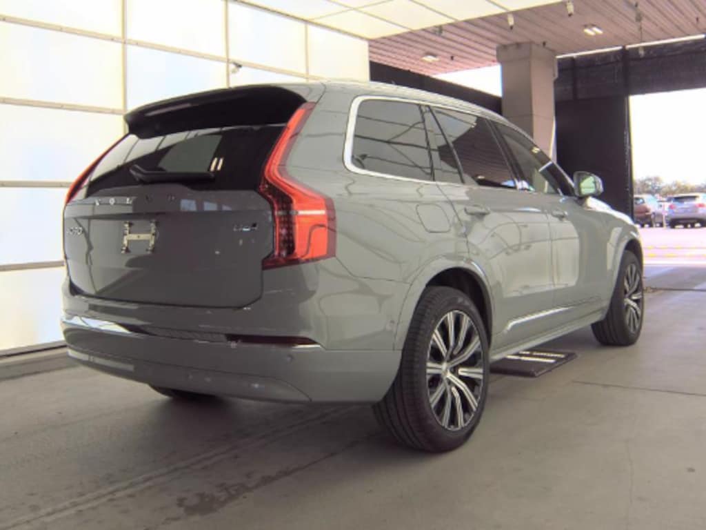 Used 2025 Volvo XC90 B6 Plus 7-Seater SUV
