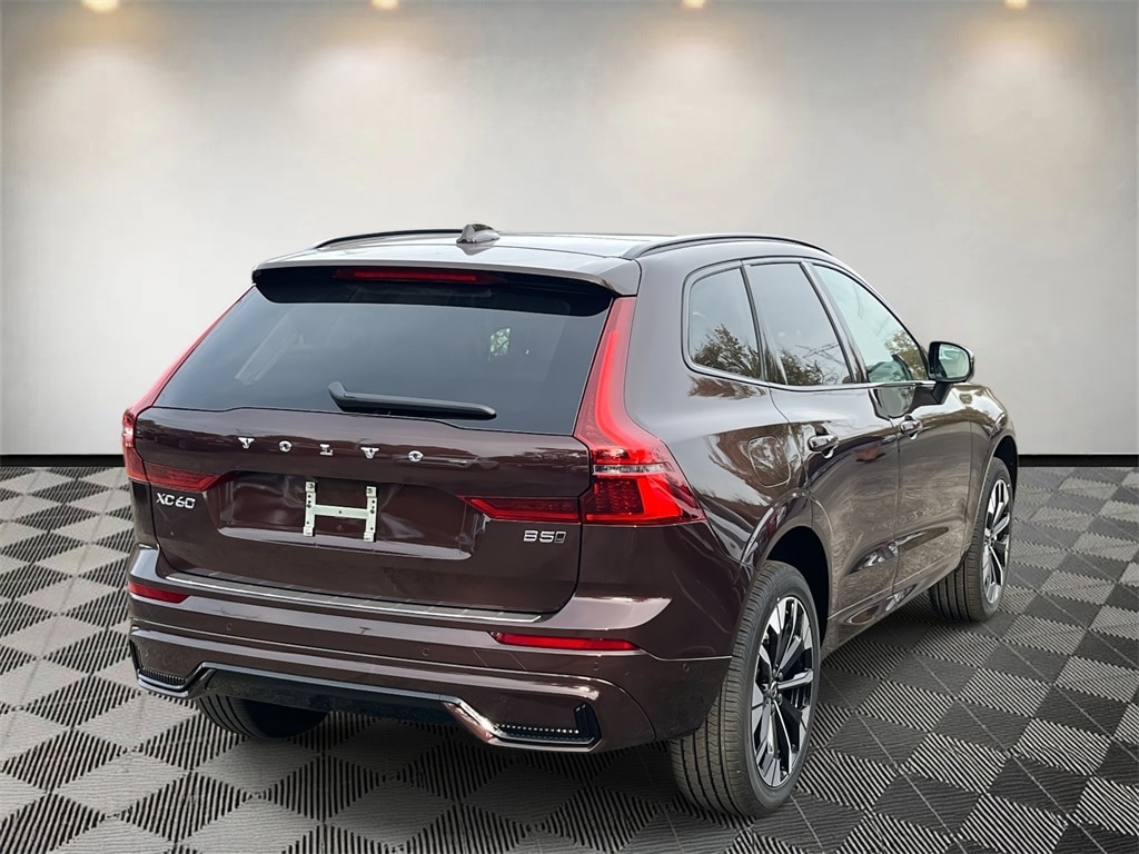 New 2026 Volvo XC60 B5 Ultra SUV