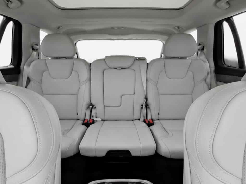 2026 Volvo XC90 Ultra - Photo 16