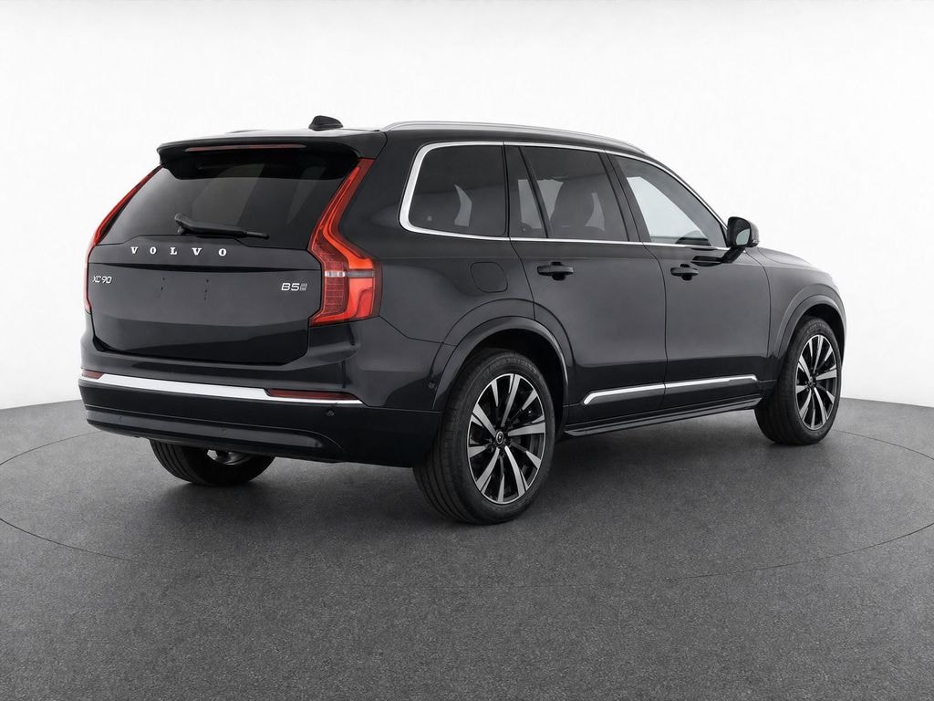New 2026 Volvo XC90 B5 Core SUV
