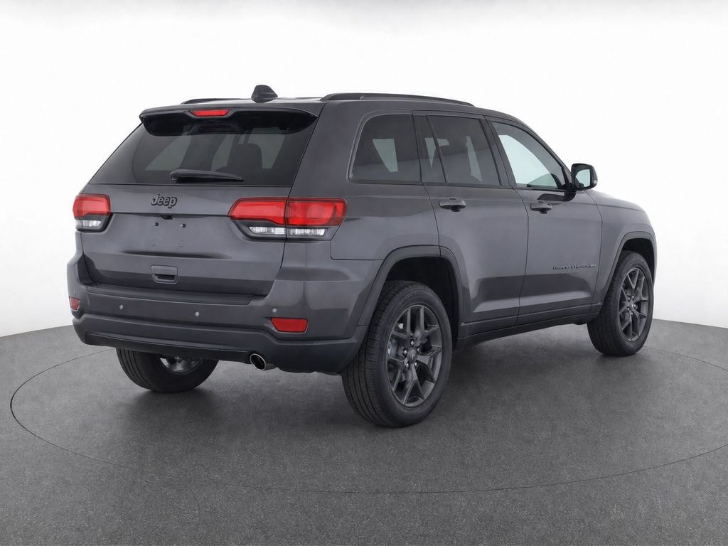 Used 2021 Jeep Grand Cherokee Limited SUV