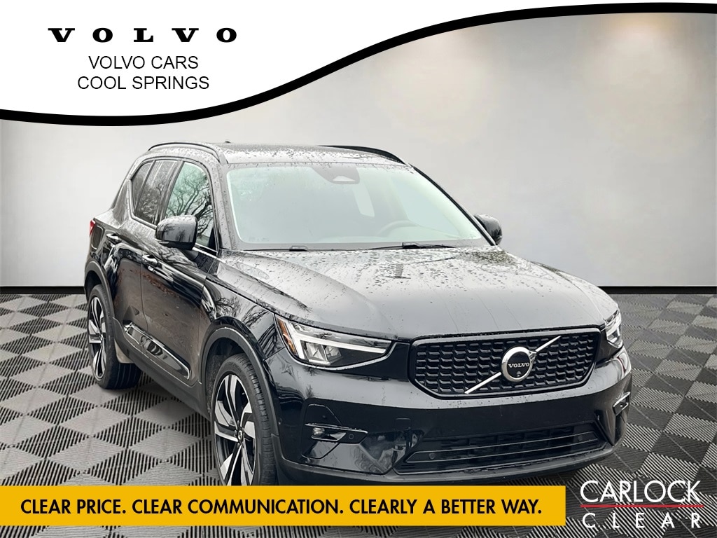 2024 Volvo XC40 Plus's photo