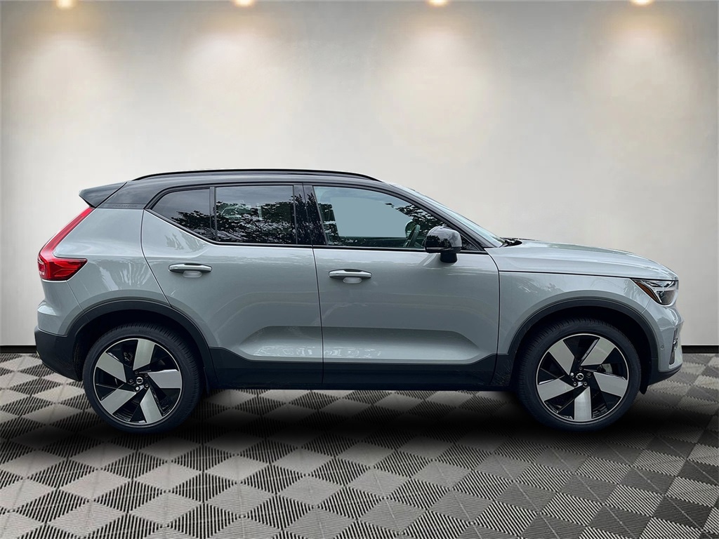 Certified 2024 Volvo XC40 Plus with VIN YV4EH3HLXR2272018 for sale in Brentwood, TN