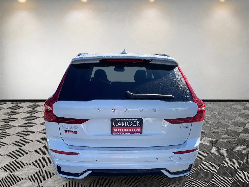 2025 Volvo XC60 T8 photo 4